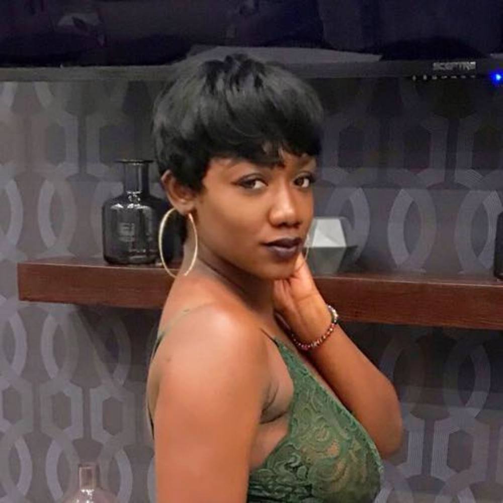 Meet your Posher, Mayisha